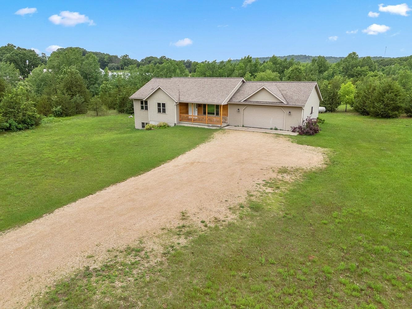 Wisconsin Dells, Wisconsin 53965, United States, 4 Bedrooms Bedrooms, ,3 BathroomsBathrooms,Residential,Active,165041