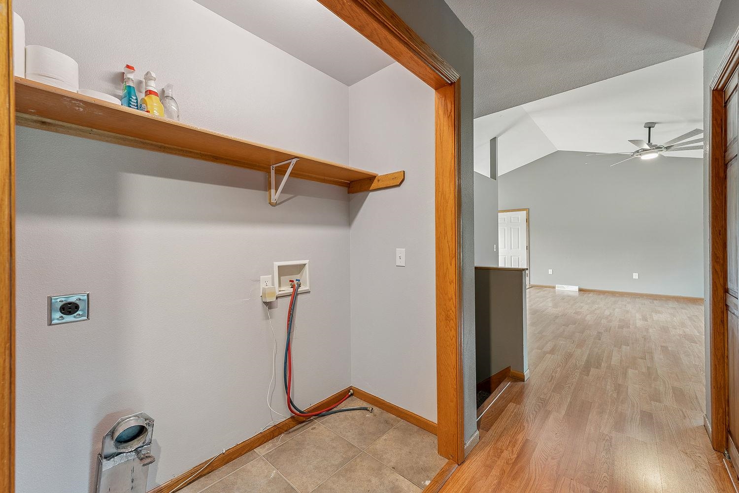 Wisconsin Dells, Wisconsin 53965, United States, 4 Bedrooms Bedrooms, ,3 BathroomsBathrooms,Residential,Active,165041