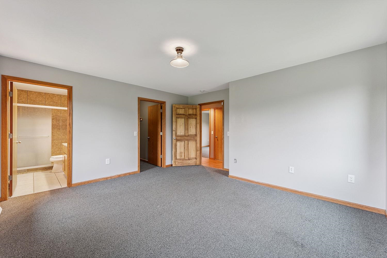 Wisconsin Dells, Wisconsin 53965, United States, 4 Bedrooms Bedrooms, ,3 BathroomsBathrooms,Residential,Active,165041