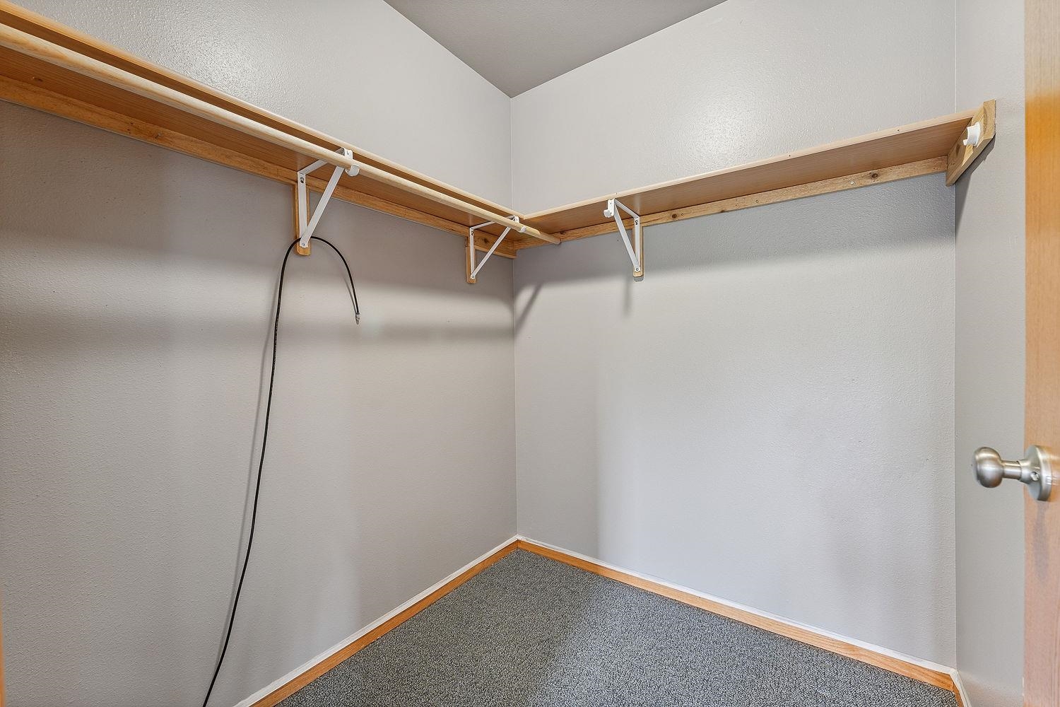 Wisconsin Dells, Wisconsin 53965, United States, 4 Bedrooms Bedrooms, ,3 BathroomsBathrooms,Residential,Active,165041