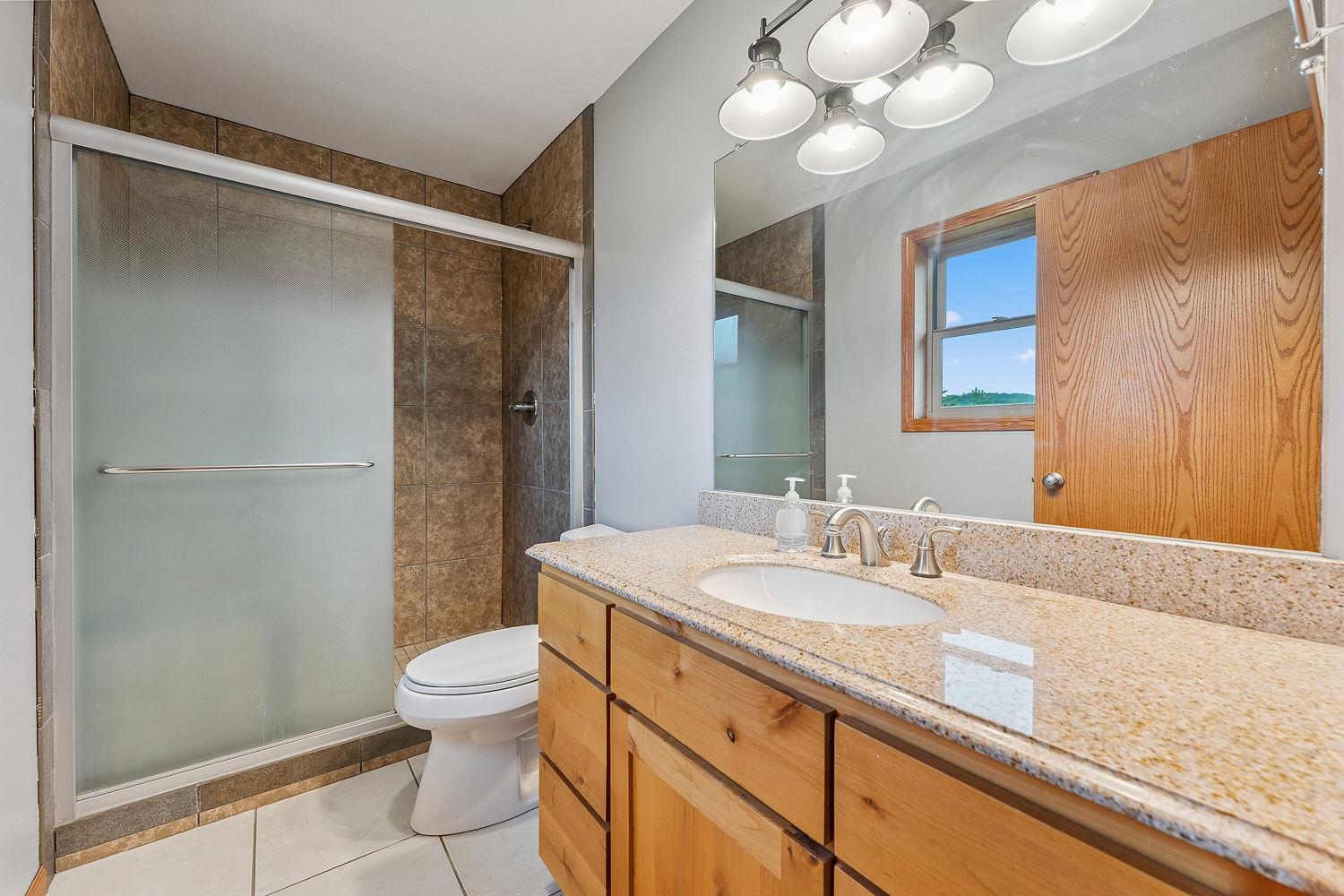 Wisconsin Dells, Wisconsin 53965, United States, 4 Bedrooms Bedrooms, ,3 BathroomsBathrooms,Residential,Active,165041