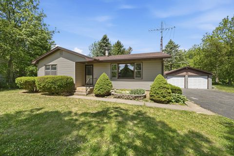 Photo of 740 Bliven Road, Edgerton, WI 53534 (MLS # 2024628)