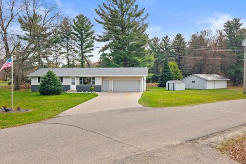 Photo of 1611 S 52nd Street, Wisconsin Rapids, WI 54494 (MLS # 2012117)