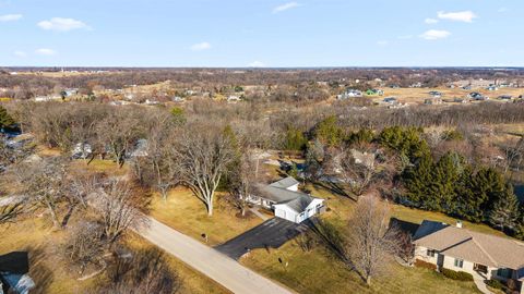 Photo of 2613 E Grandview Drive, Milton, WI 53563 (MLS # 2017231)