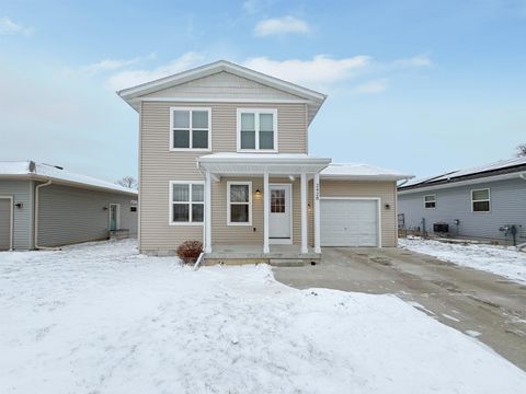 Photo of 2428 Equity Lane, Fitchburg, WI 53711 (MLS # 2014191)
