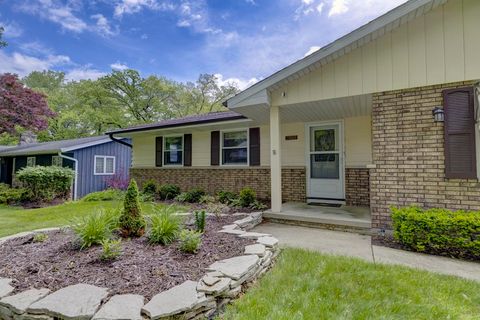 Photo of 3109 Ashford Lane, Madison, WI 53713 (MLS # 2011683)