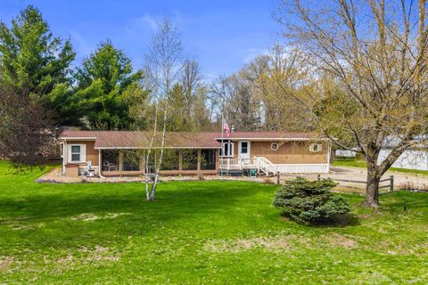 Photo of 517 Feather Trail, Nekoosa, WI 54457 (MLS # 2022076)