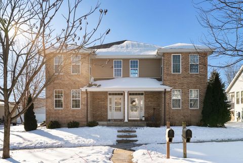 Photo of 5205 Teaberry Lane, Fitchburg, WI 53711 (MLS # 2015402)