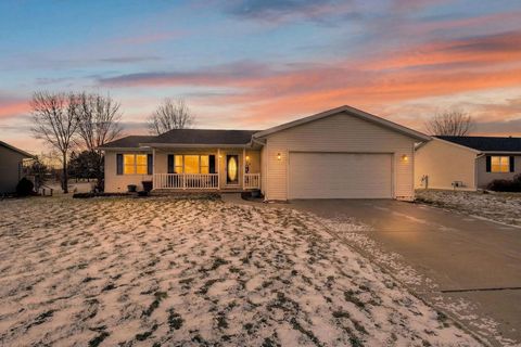Photo of 339 2nd Street, Brooklyn, WI 53521 (MLS # 2014954)