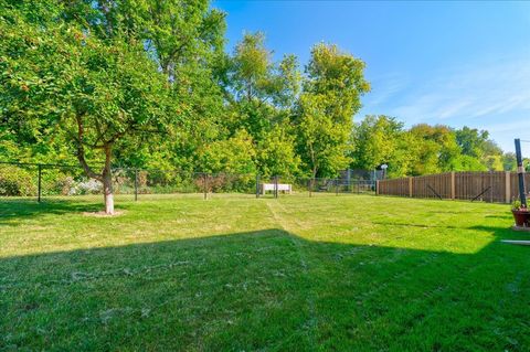 Photo of 701 Killian Trail, Cottage Grove, WI 53527 (MLS # 2014505)