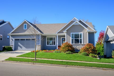Photo of 224 Sunshine Lane, Verona, WI 53593 (MLS # 2034682)