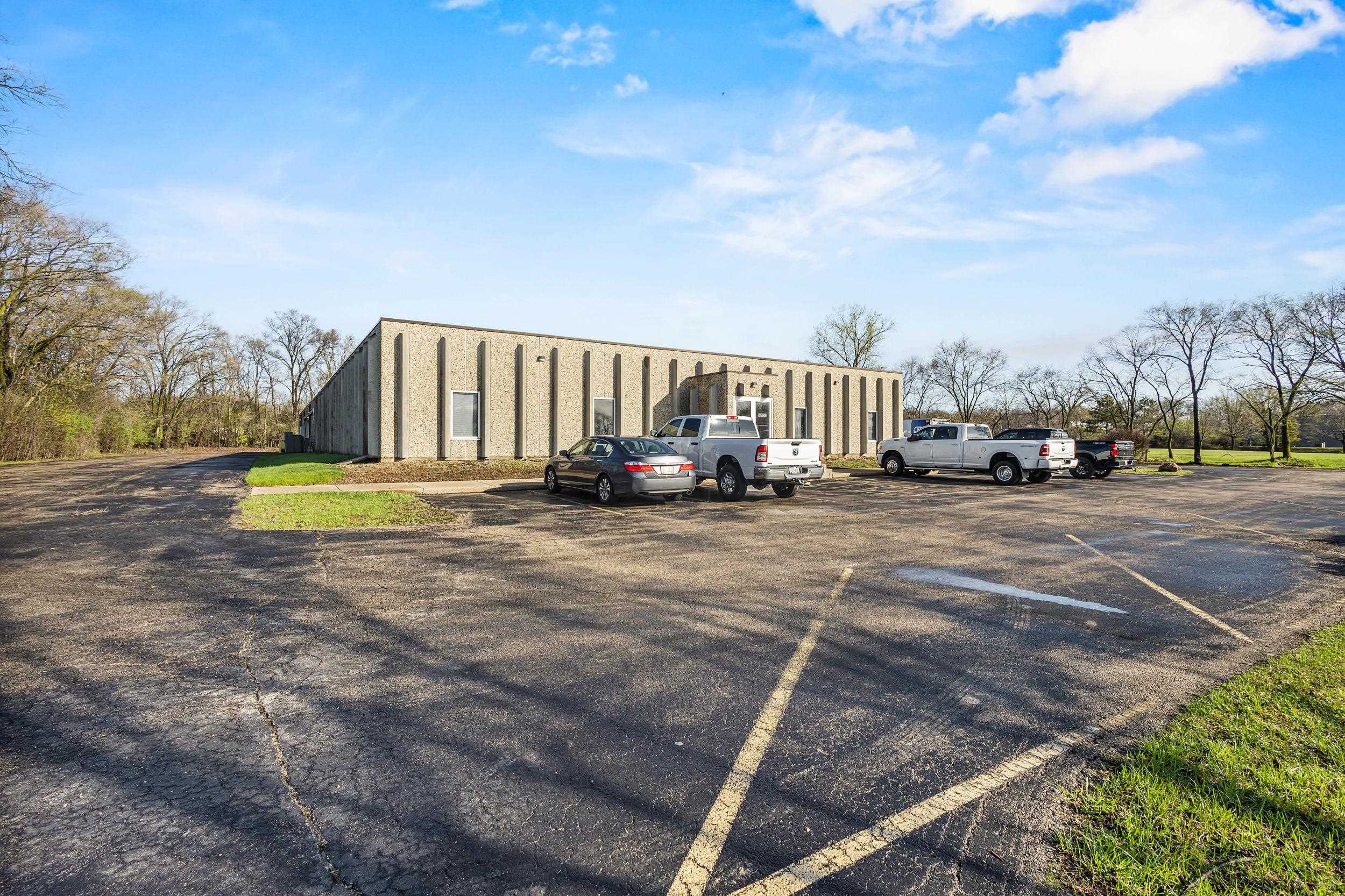 2104 International Lane