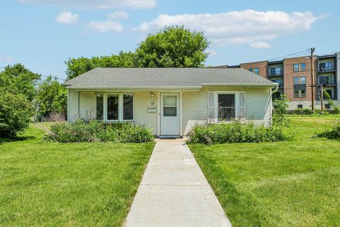 Photo of 113 Craig Avenue, Madison, WI 53705 (MLS # 2024454)