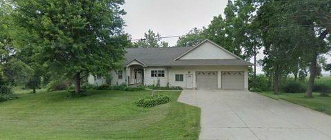 Tiny photo for 2992 burke Road, Sun Prairie, WI 53950 (MLS # 2012557)