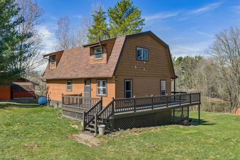 Photo of S1509 Canary Court, La Valle, WI 53941 (MLS # 2020845)