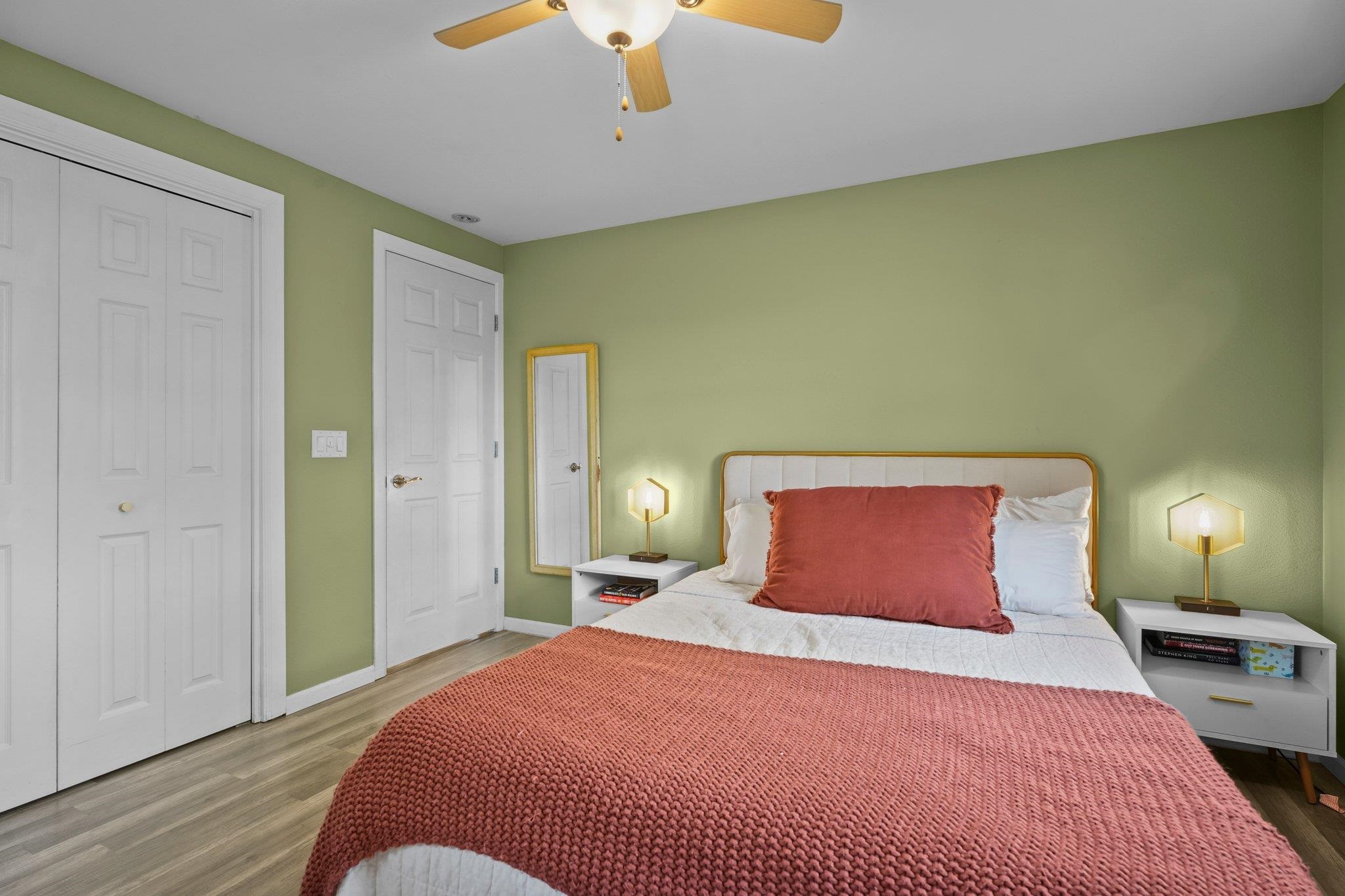 Madison, Wisconsin 53714, United States, 3 Bedrooms Bedrooms, ,1 BathroomBathrooms,Residential,Pending,140144