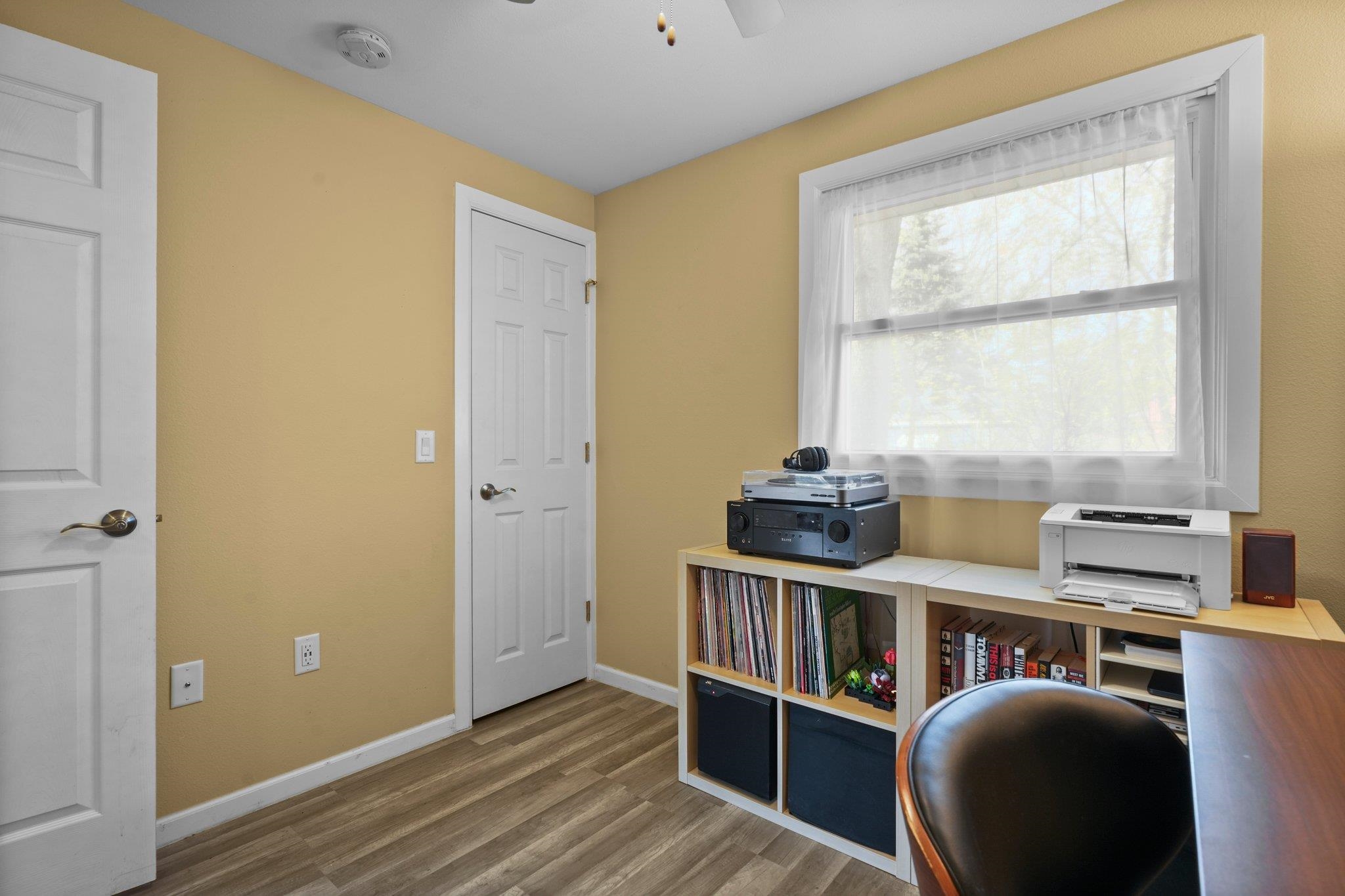 Madison, Wisconsin 53714, United States, 3 Bedrooms Bedrooms, ,1 BathroomBathrooms,Residential,Pending,140144