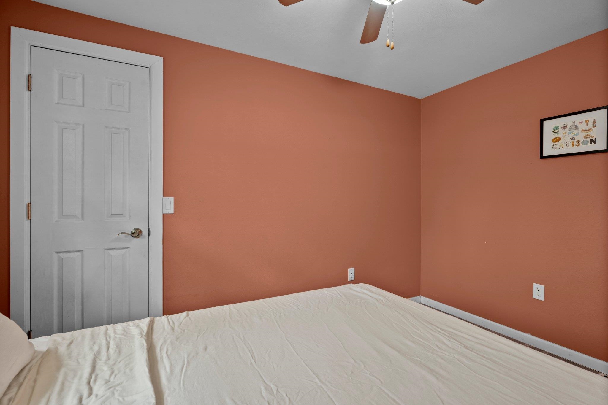 Madison, Wisconsin 53714, United States, 3 Bedrooms Bedrooms, ,1 BathroomBathrooms,Residential,Pending,140144