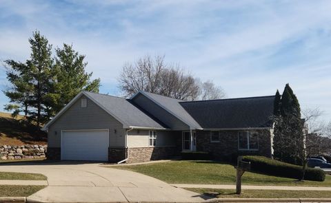 Photo of 301 Douglas Court, Barneveld, WI 53507 (MLS # 2019018)
