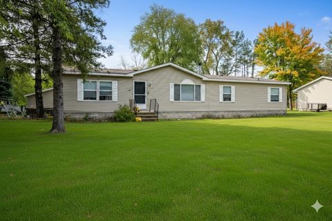 Photo of 112 S College Street, Adams, WI 53910 (MLS # 2010918) Photo of 112 S College Street, Adams, WI 53910 (MLS # 2010918)