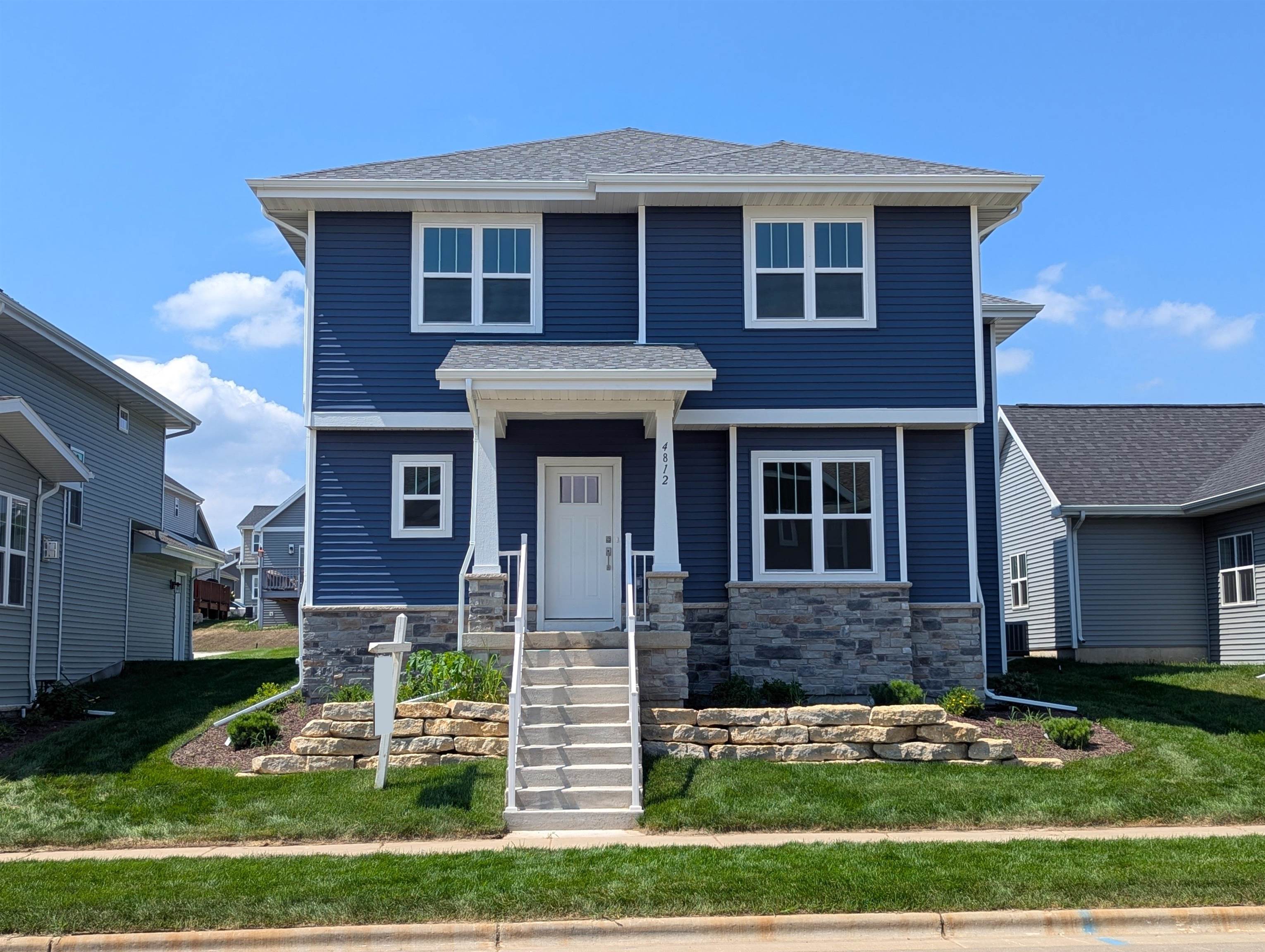 4812 Romaine Road