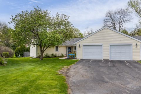 Photo of 412 Lawn Street, Cambridge, WI 53523 (MLS # 2022441)