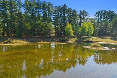 Tiny photo for 859 6th Avenue, Hancock, WI 54943 (MLS # 2010625)
