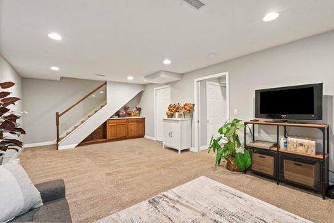 Tiny photo for 6258 Fox Run, DeForest, WI 53532 (MLS # 2012742)