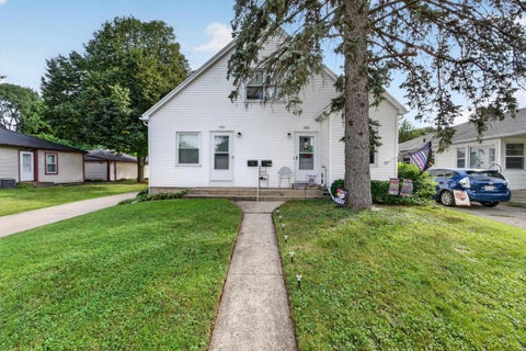 Photo of 7205-7207 University Avenue, Middleton, WI 53562 (MLS # 2033134)