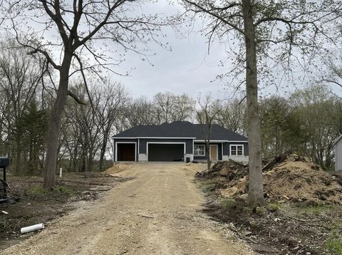 Photo of 2365 Pow Wow Trail, Beloit, WI 53511 (MLS # 2016456)