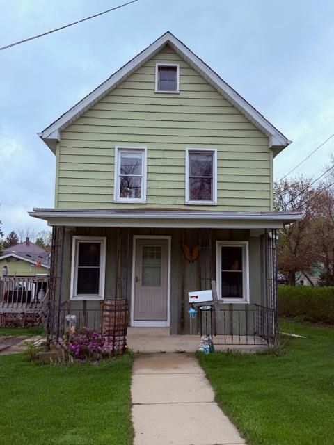Photo of 421 Kekoskee Street, Mayville, WI 53050 (MLS # 2021812)