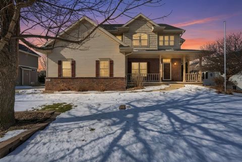 Photo of 387 Liberty Park Drive, Oregon, WI 53575 (MLS # 2016627)