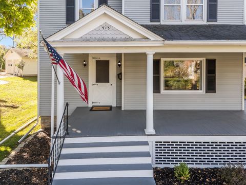 Tiny photo for 315 E Jackson Street, Ripon, WI 54971 (MLS # 2010405)