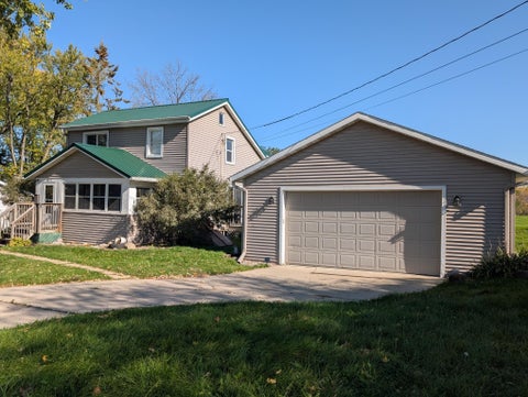 Photo of 411 Stoughton Road, Edgerton, WI 53534 (MLS # 2034611)