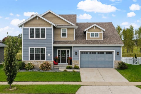 Photo of 2372 Leopold Way, Sun Prairie, WI 53590 (MLS # 2034337)