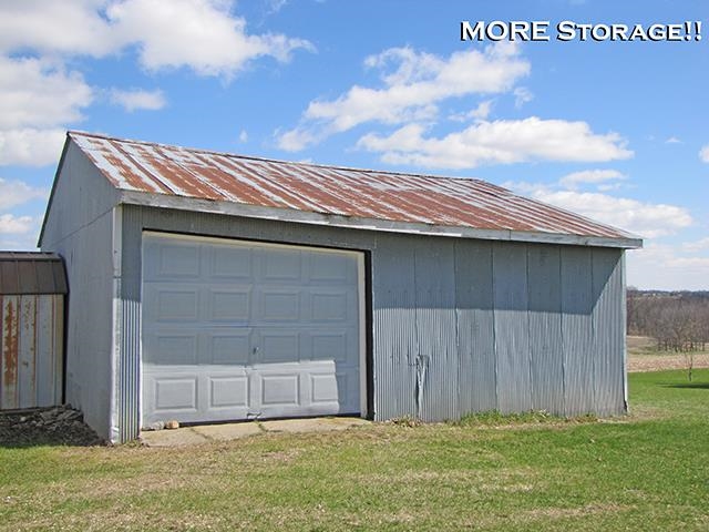 7574 County Road D Road