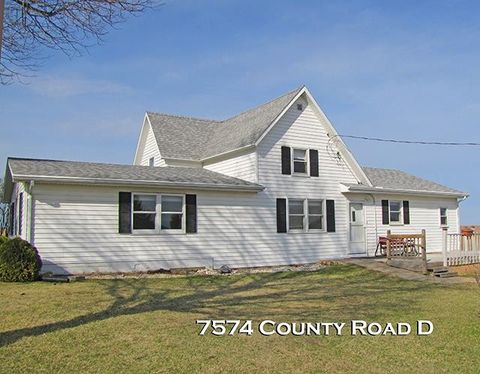 Photo of 7574 County Road D Road, Platteville, WI 53818 (MLS # 2020077)