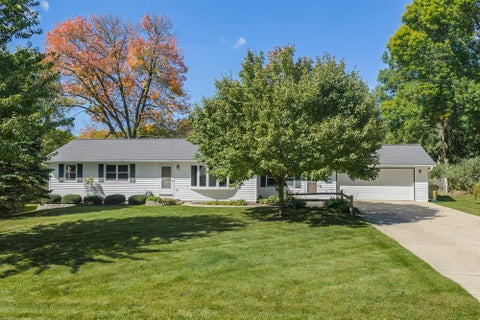 Photo of 1510 Cameron Drive, Madison, WI 53711 (MLS # 2033530)