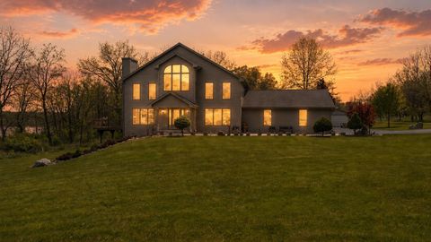 Photo of 775 County Road A, Edgerton, WI 53534 (MLS # 2022666)