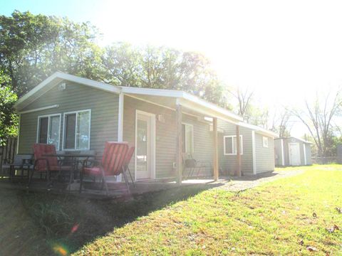 Photo of W5426 Buffalo Drive, Montello, WI 53949 (MLS # 2010301)