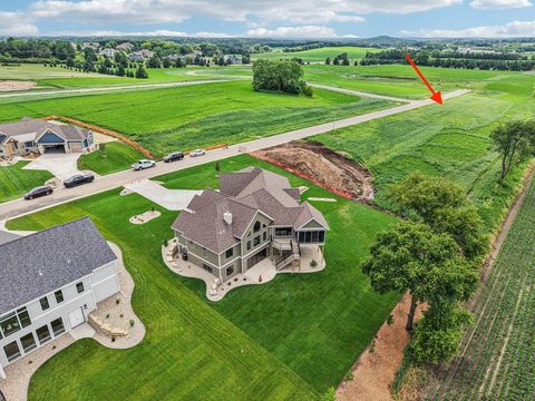 Photo of Lot 28 Colton Way, Sun Prairie, WI 53590 (MLS # 2016329)