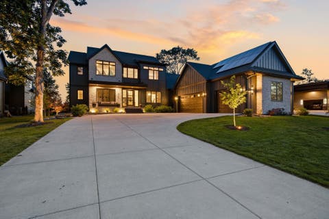 Photo of 4937 Championship Circle, Middleton, WI 53597 (MLS # 2026433)