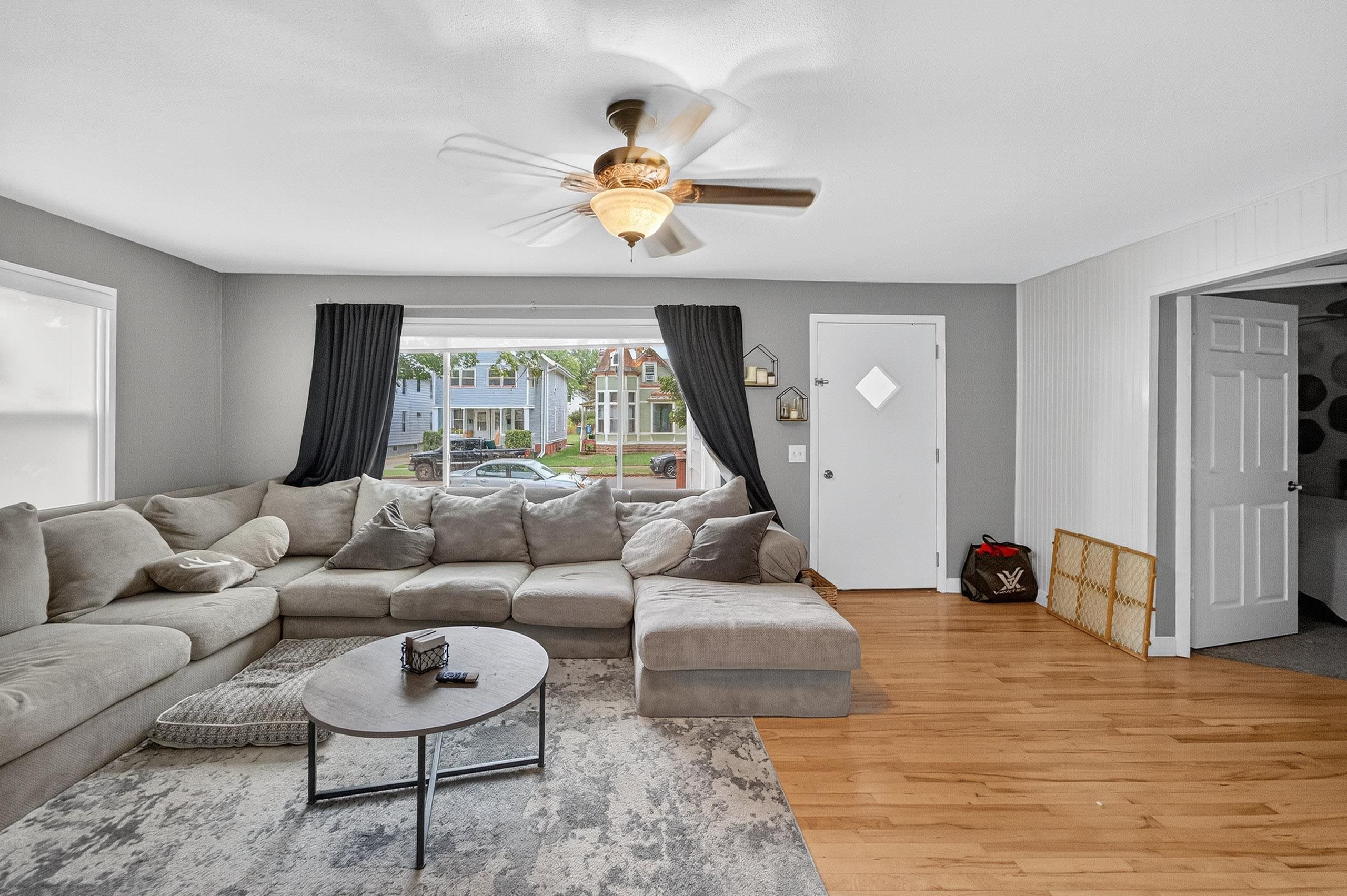 326 3rd Avenue