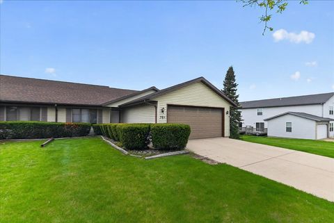 Photo of 761B St John Street, Cottage Grove, WI 53527 (MLS # 2021964)