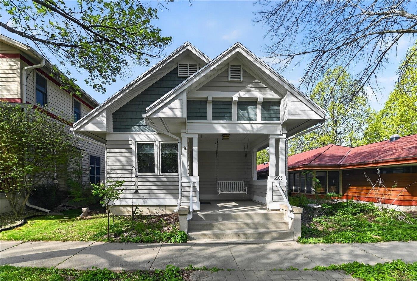 3505 Strawberry Loop