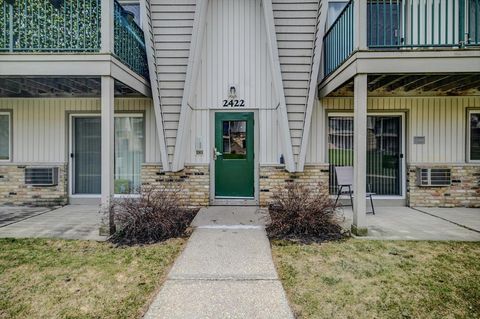2422 Independence Lane Unit 206, Madison, WI 53704 - #: 1996845