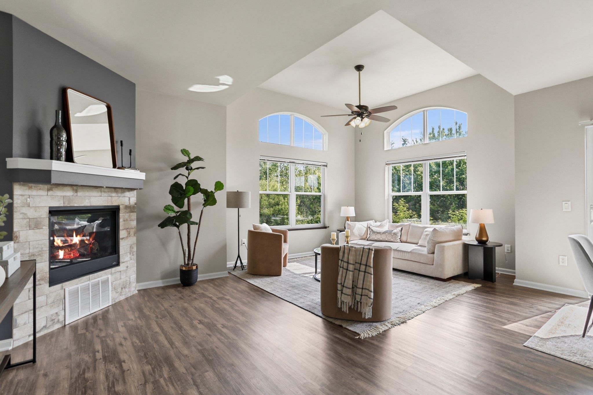 5192 Sassafras Drive 313