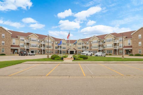 Photo of 6823 Parkside Circle, Windsor, WI 53532 (MLS # 2030119)