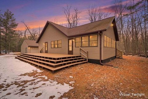 Photo of 1809 S Badger Court, Arkdale, WI 54613 (MLS # 2019095)