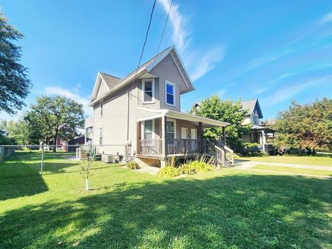 Photo of 455 N Terrace Street, Janesville, WI 53548 (MLS # 2010740)